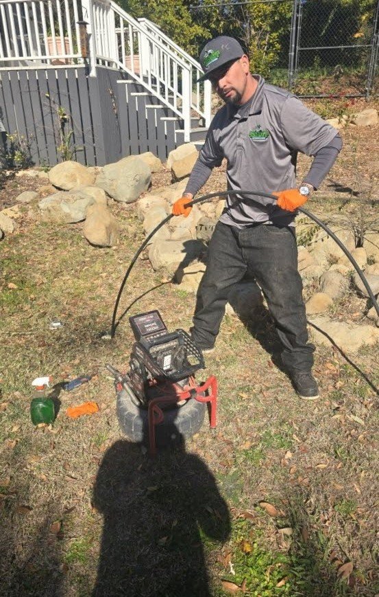 Hydor jetting drain cleaning with drain cleaners